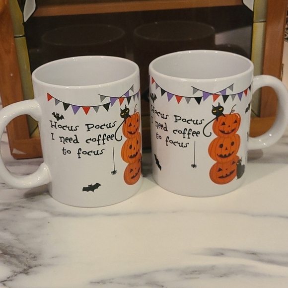 Spirit Other - Pair of Hocus Pocus Halloween mugs
